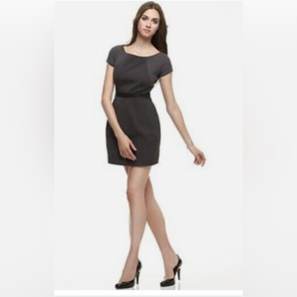 Theory Dresses & Skirts - Theory, size 8, black dress with cotton panel, exposed zipper and pockets